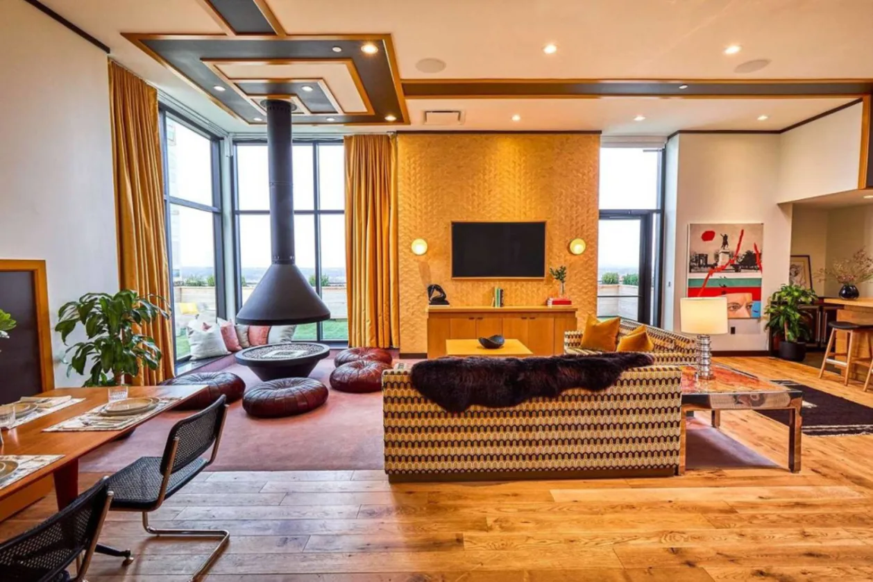 Fairlane Hotel Nashville lobby